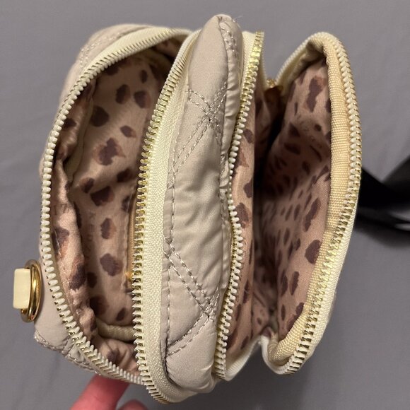 Kedzie purse - Picture 2 of 3